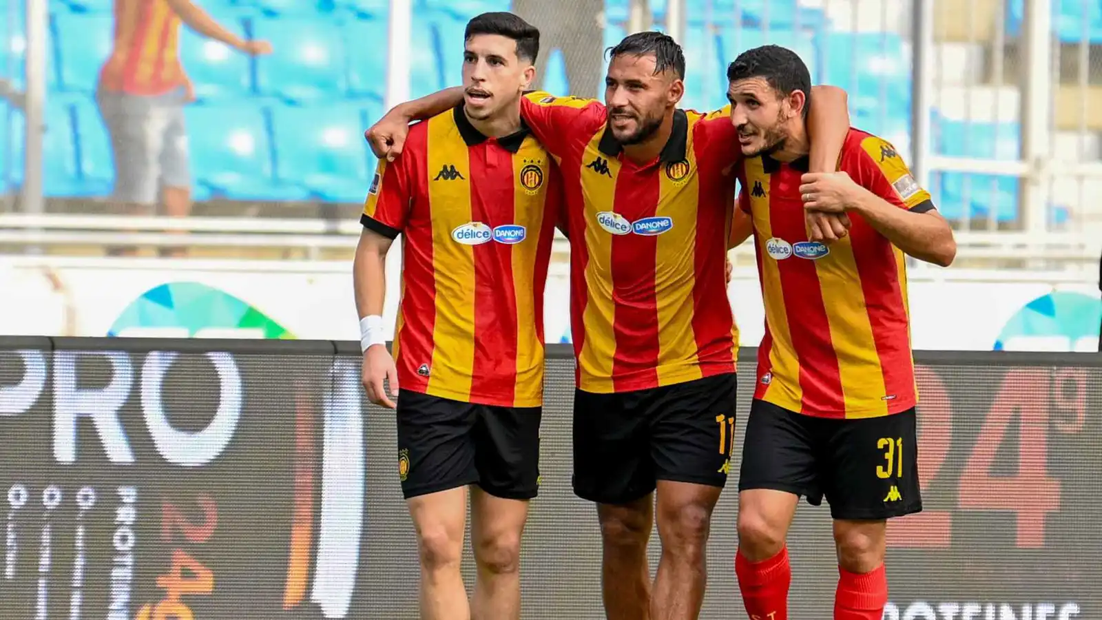 سبب صفعة الكنزاري ليوسف بلايلي في مباراة الترجي التونسي والبنزرتي (فيديو)