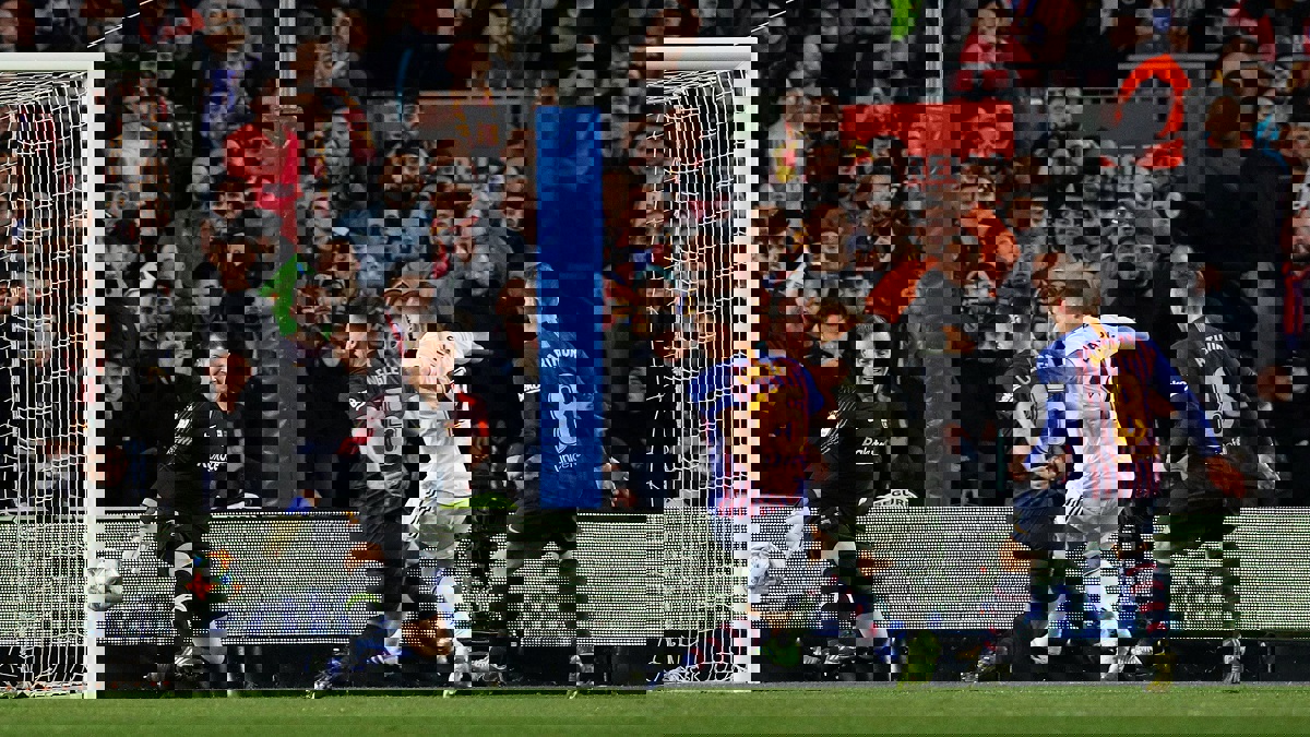 أهداف مباراة برشلونة وريال مدريد..1/1 (فيديو)