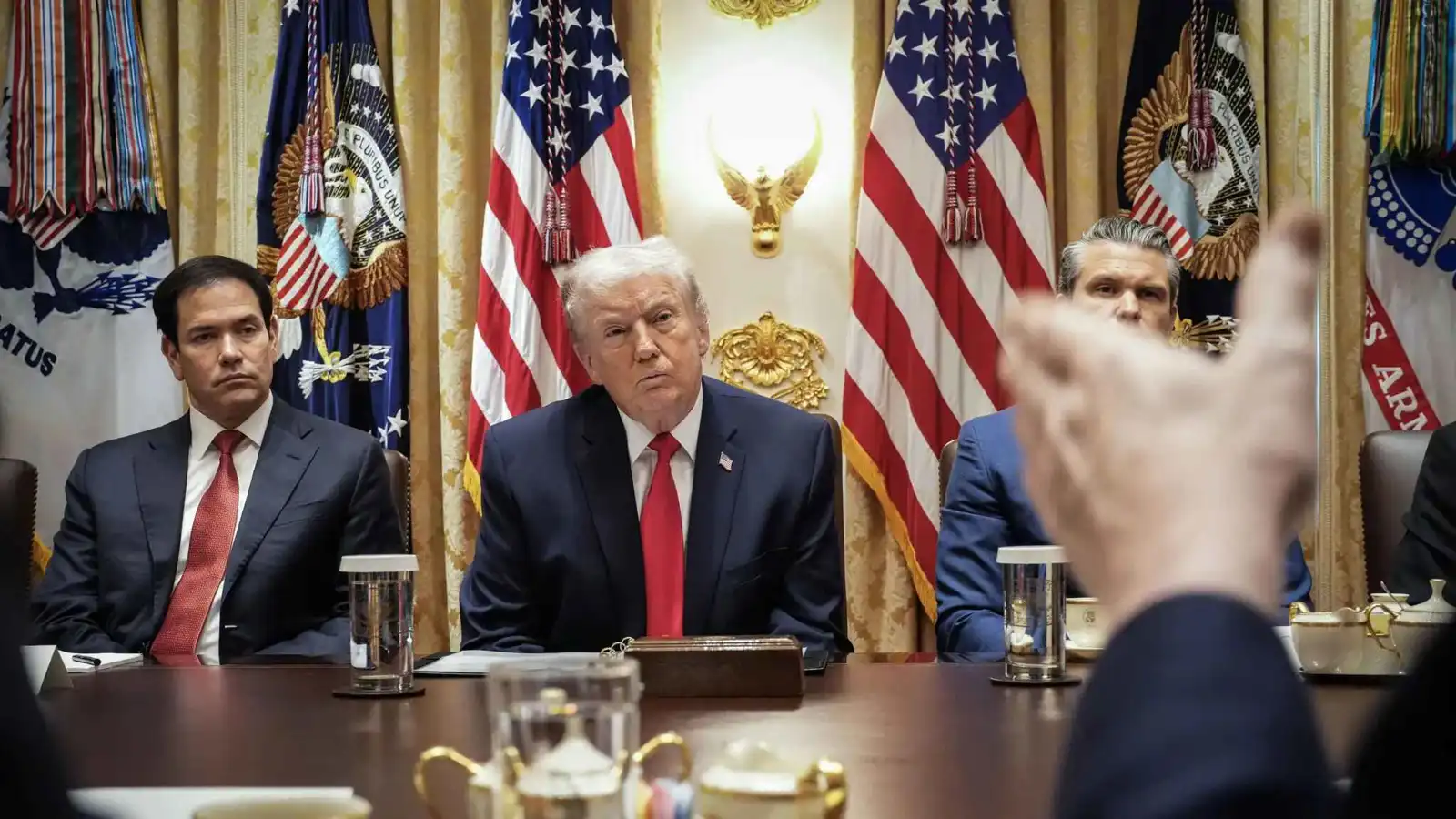 الولايات المتحدة توافق على الاجتماع مع إيران في سلطنة عمان