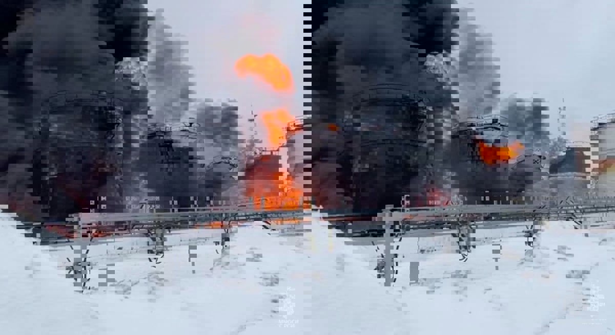 محللون: تحذيرات واشنطن لكييف بحظر استهداف النفط الروسي "لعبة سياسية"