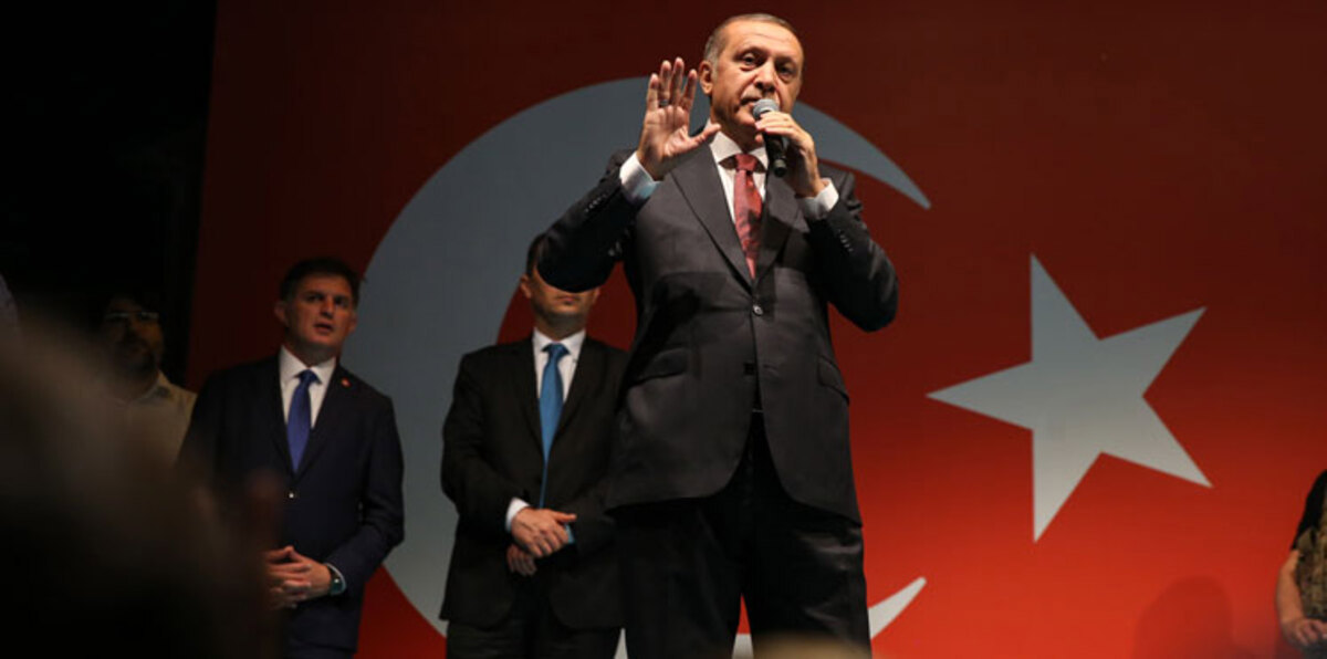 اليمين النمساوي يشبّه أردوغان بـأدولف هتلر