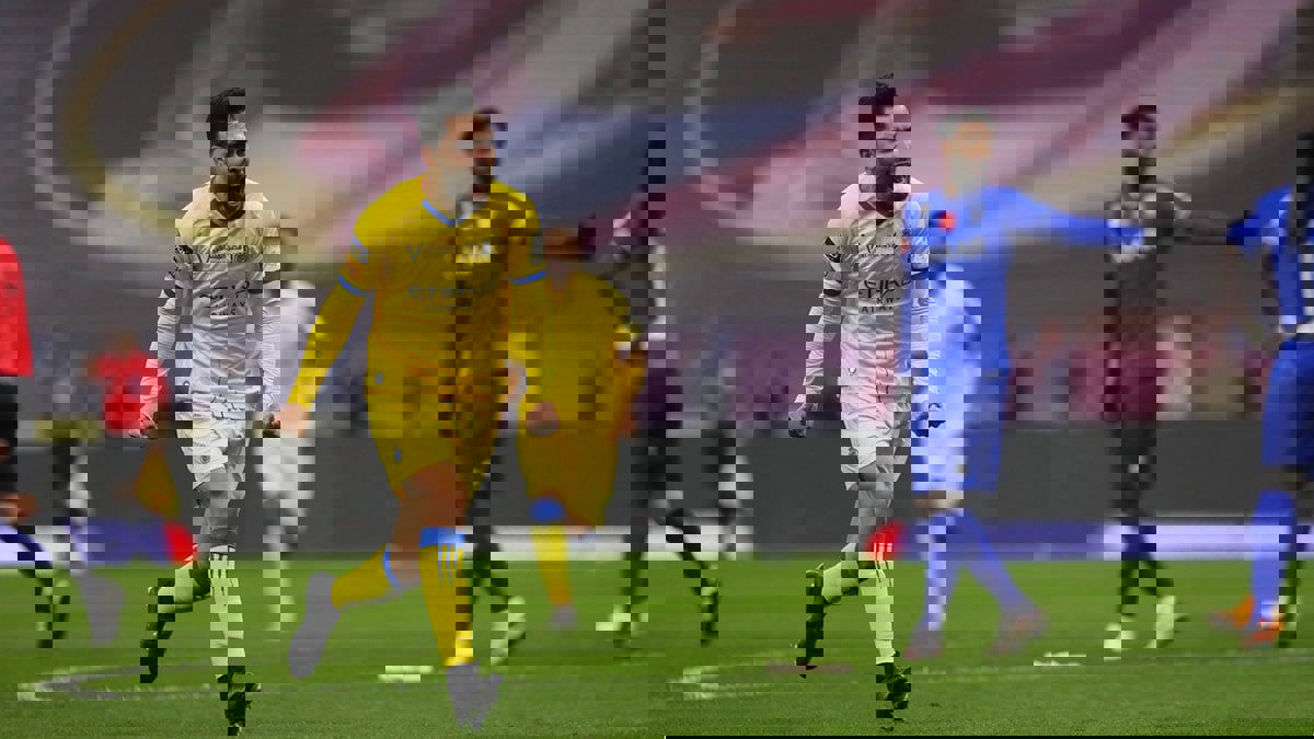 النصر يعبر الهلال بثلاثية ويتوج بطلًا لكأس السوبر السعودي (فيديو)