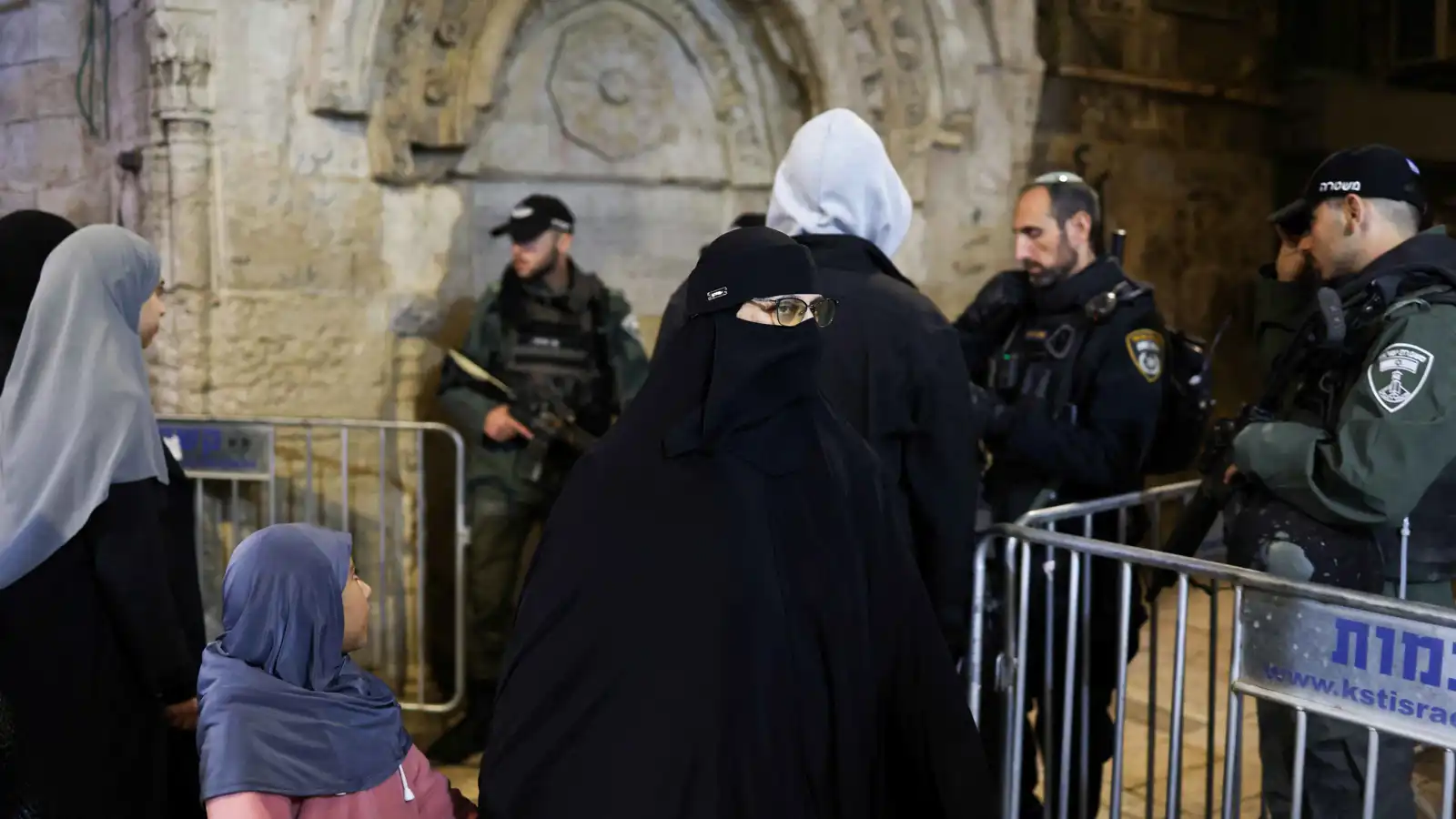 إسرائيل: 10 آلاف فلسطيني فقط لصلاة الجمعة في "الأقصى" خلال رمضان