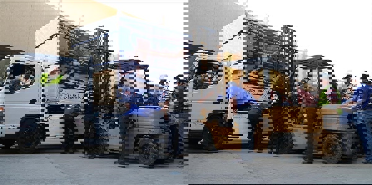 بالصور.. نقل سرير توت عنخ آمون "الذهبي" إلى المتحف الكبير غربي القاهرة‎