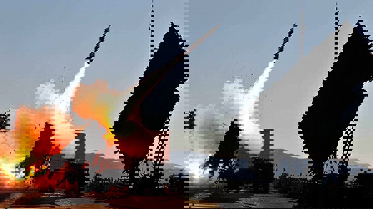 الدفاعات السعودية تدمر صاروخا باليستيا أطلق باتجاه خميس مشيط