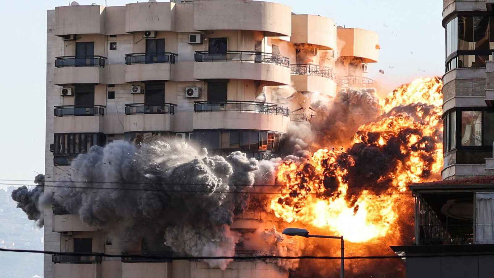 سلسلة غارات إسرائيلية "عنيفة" على ضاحية بيروت الجنوبية (فيديو)