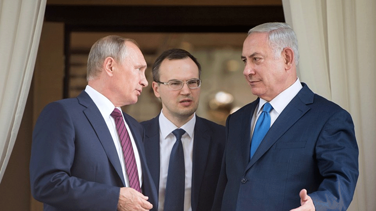 نتنياهو يبحث هاتفيًا مع بوتين الوضع في سوريا ويزور موسكو قريبًا