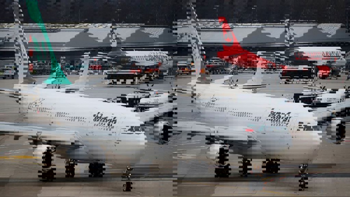 فرنسا تلغي رحلات شركة "ماهان إير" الإيرانية إلى باريس