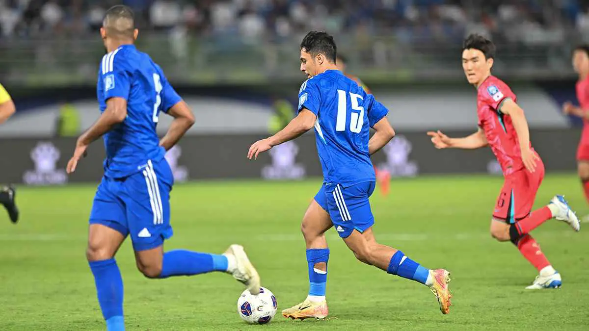 منتخب الكويت يسقط أمام كوريا بثلاثية