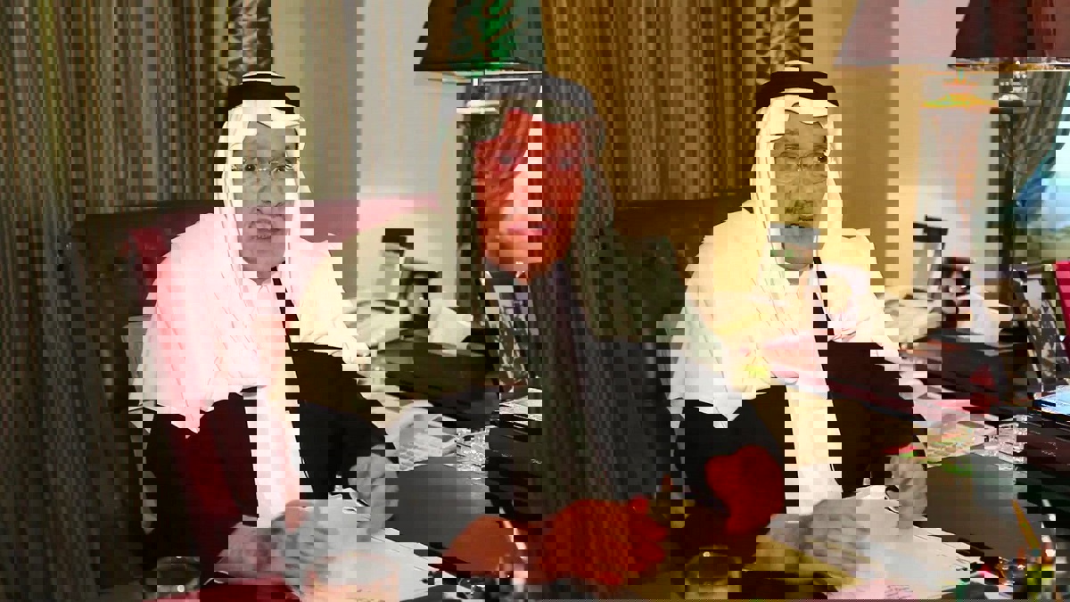 هكذا نعى السعوديون الأمير طلال بن عبدالعزيز