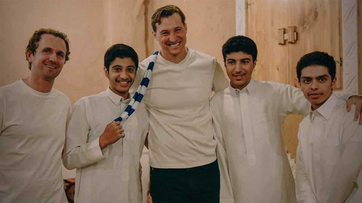 بعد 3 انتصارات وبوادر موسم كبير.. مَن بن هاربورغ مالك نادي الخلود؟