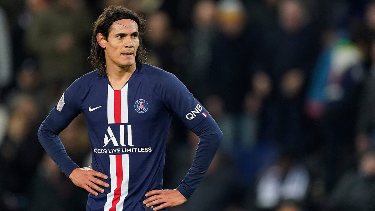 باريس سان جيرمان يؤكد رغبة كافاني في الرحيل إلى أتلتيكو مدريد