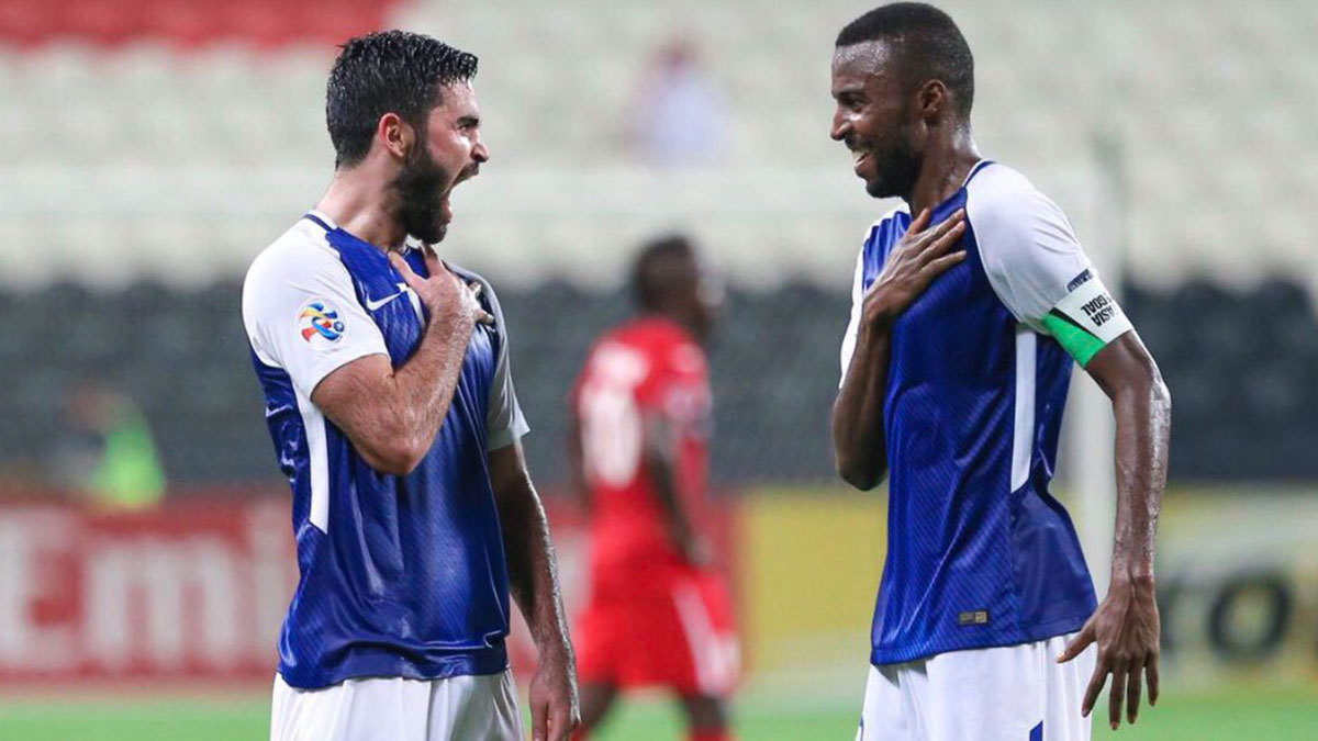 هل ابتز عمر خربين نادي الهلال السعودي من أجل الرحيل؟ 