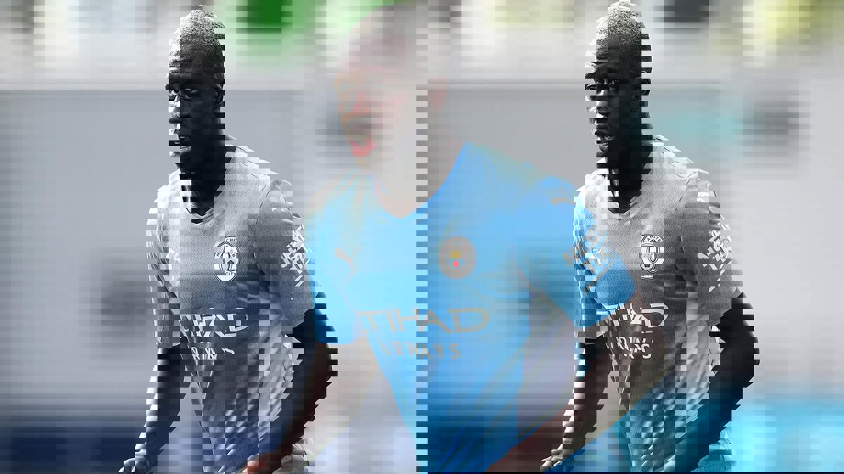 إطلاق سراح بنجامين ميندي بكفالة بعد اتهامه بـ7 جرائم اغتصاب