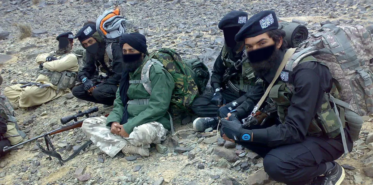 الحرس الثوري الإيراني يعلن مقتل زعيم جماعة سنية معارضة