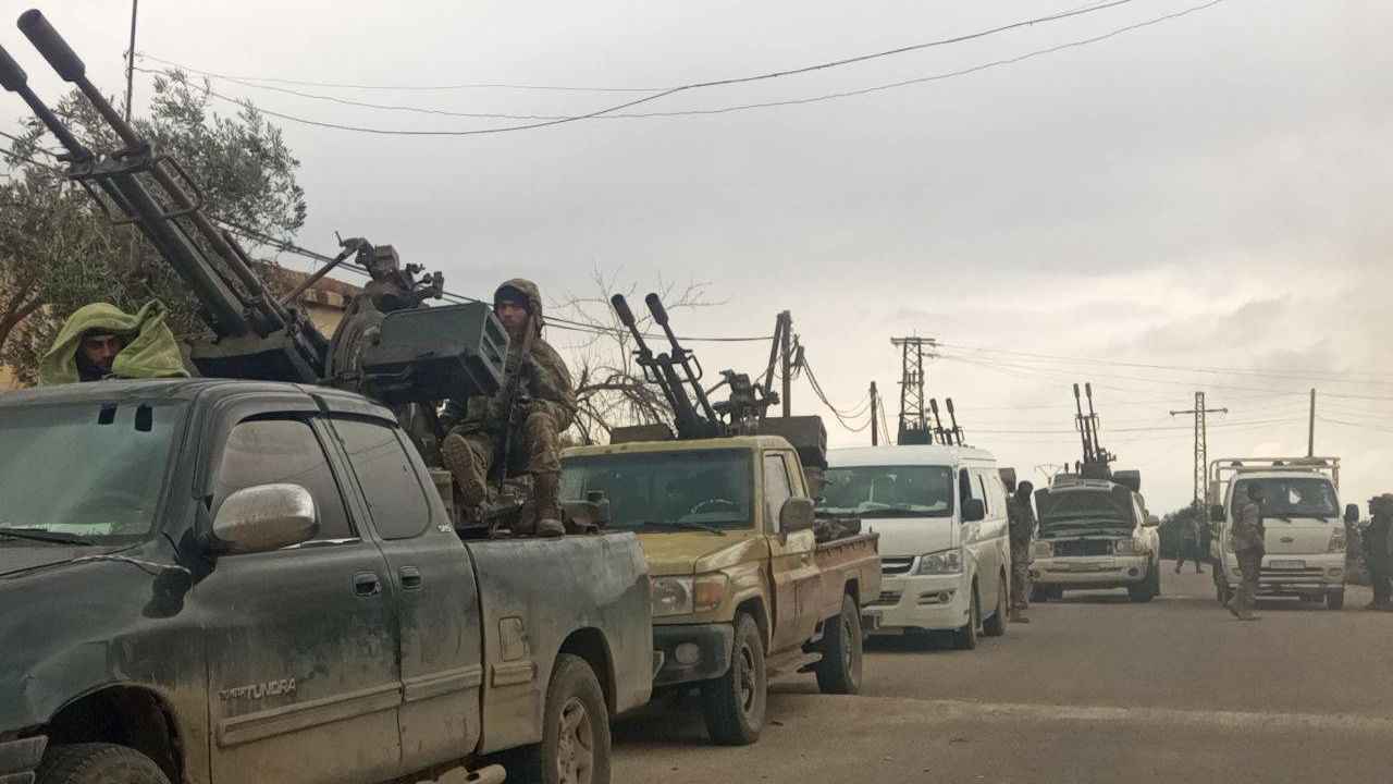 سوريا.. القوات الحكومية تدخل "للمرة الأولى" مدينة السويداء (فيديو)