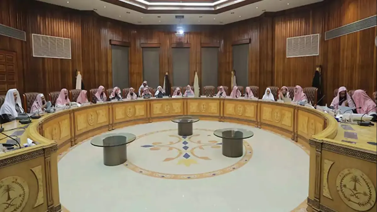 السعودية تعين ستة رجال دين جدد في هيئة كبار العلماء