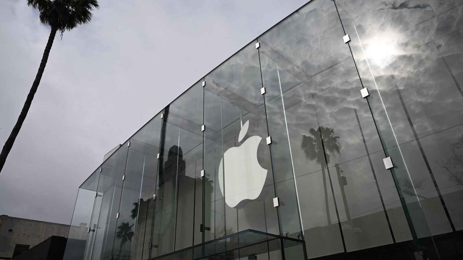 تغريم "أبل" بـ 95 مليون دولار لتسوية دعوى انتهاك "سيري" للخصوصية‎