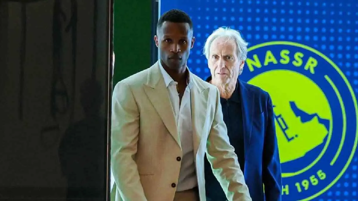 جيسوس يأمر النصر بالتعاقد مع "بديل كريستيانو رونالدو"