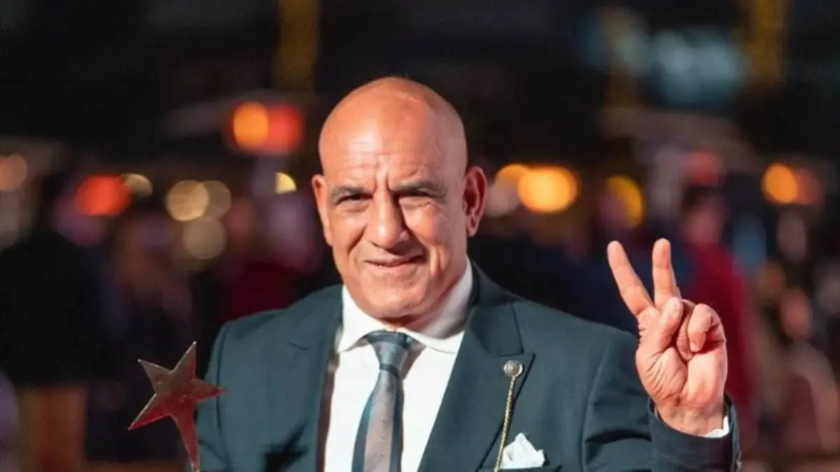 وعكة صحية تجبر الفنان محمد لطفي على مغادرة مهرجان بورسعيد