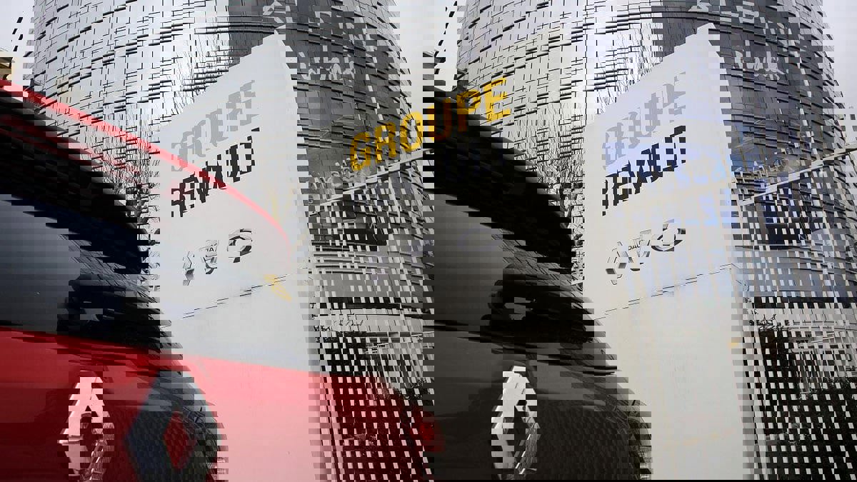 بعد "نيسان".. "رينو" الفرنسية تسرح آلاف العاملين