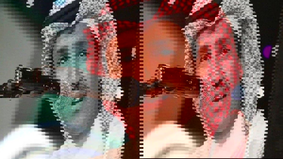 الفنان السعودي خالد عبد الرحمن يدشن تطبيقًا لتوثيق أعماله