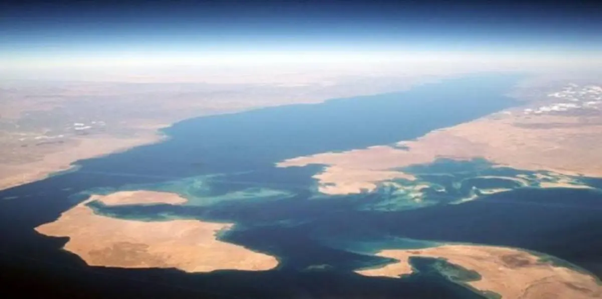 هل تنطلق الحرب العالمية الثالثة من "تيران وصنافير"؟