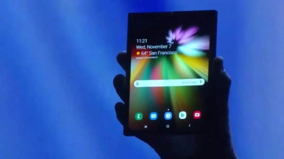 تقرير: هاتف سامسونغ القابل للطي سيأتي ببطارية عملاقة