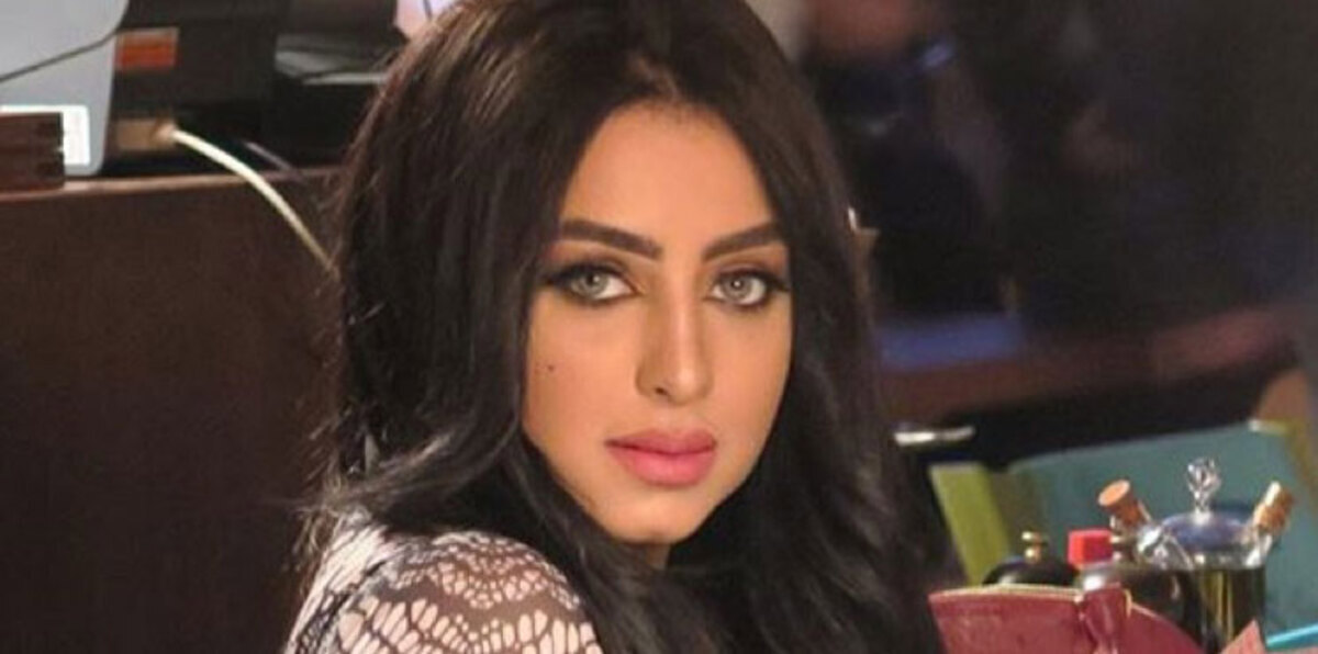 بالفيديو.. المهرة البحرينية تتلقى أول هدية بعد عادل المسلم