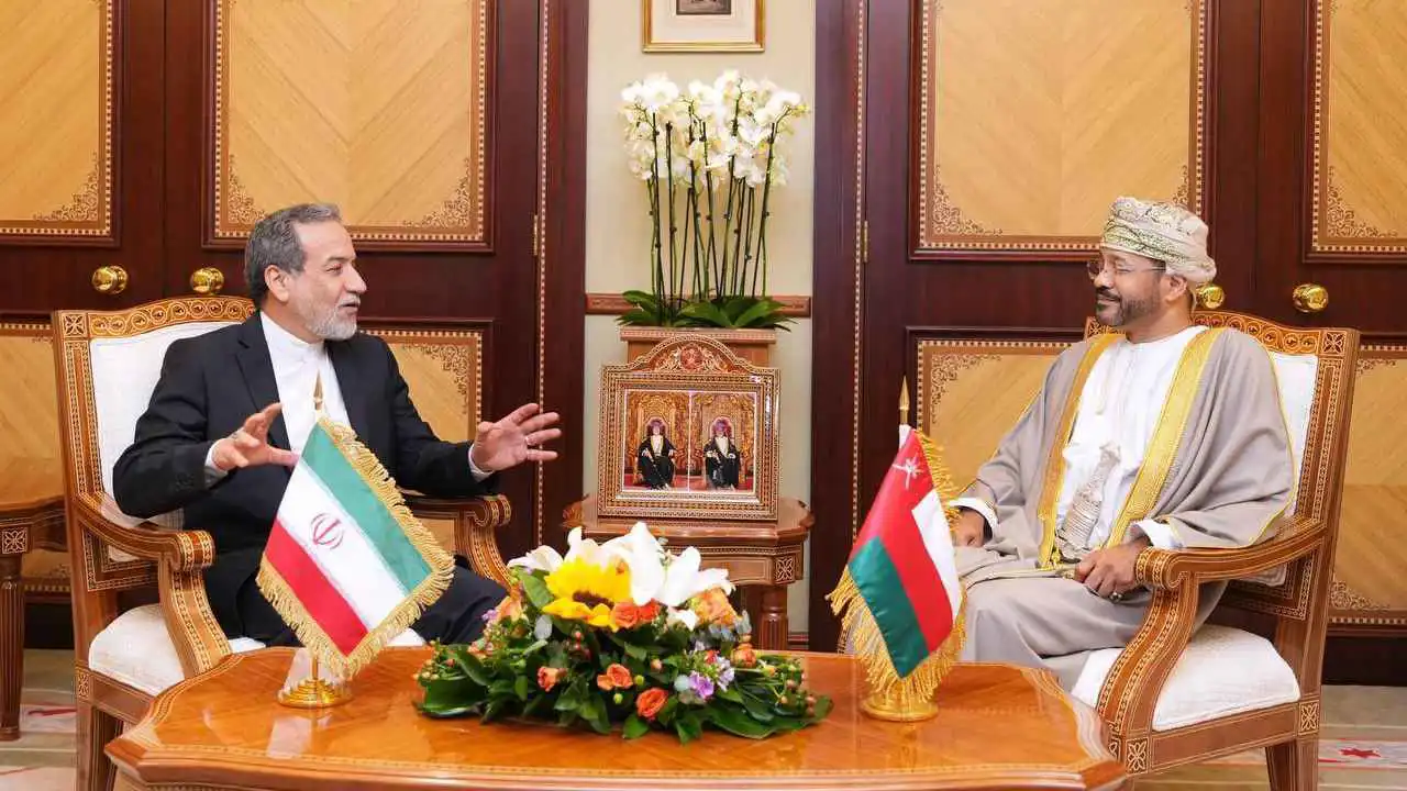 مصدر إيراني: اتفاق مبدئي على مسقط مقراً للمفاوضات بين طهران وواشنطن