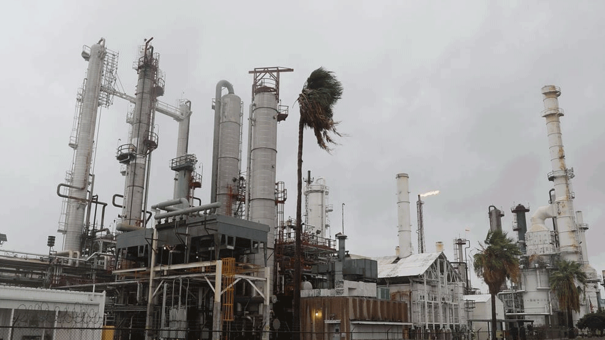 ارتفاع في أسعار النفط بفعل تخفيضات "أوبك"