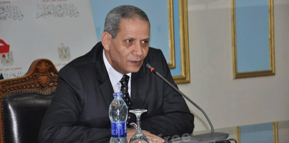 نواب مصريون يتوعدون بإقالة وزير التربية والتعليم