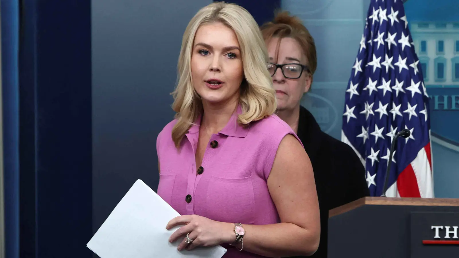 بعد دقائق.. البيت الأبيض يرد على أنباء البحث عن بديل هيغسيث