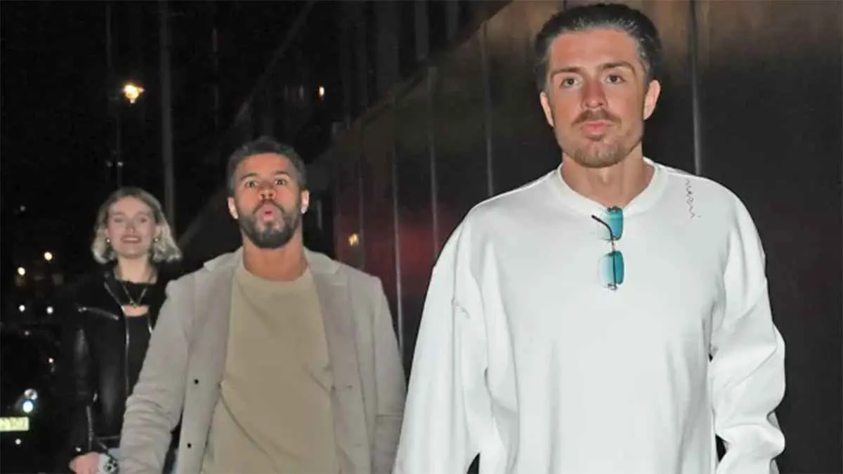 كُشفت هويتها.. من الفتاة "الشقراء الغامضة" التي ظهرت مع نجم مانشستر سيتي؟(فيديو)