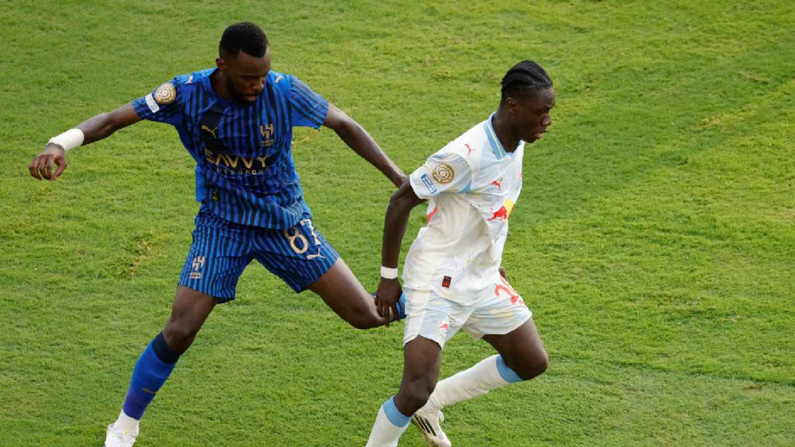 التعادل يحكم مواجهة الهلال وسالزبورغ في كأس العالم للأندية (فيديو)