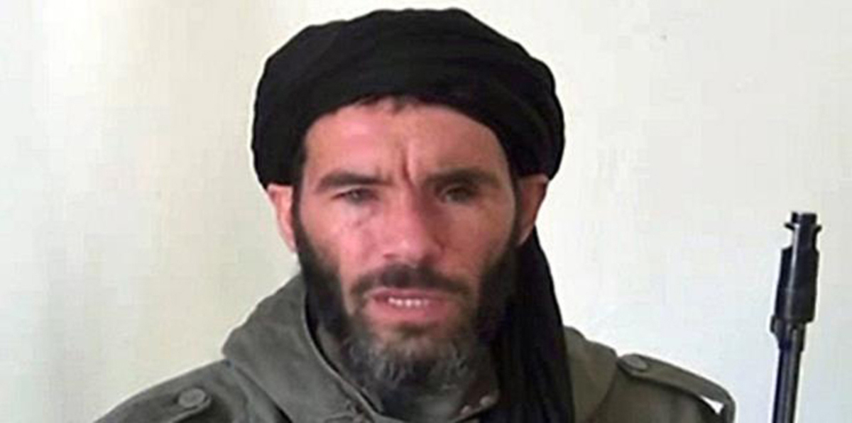 الجزائري بلمختار يتوعّد فرنسا بهجمات انتحارية جديدة