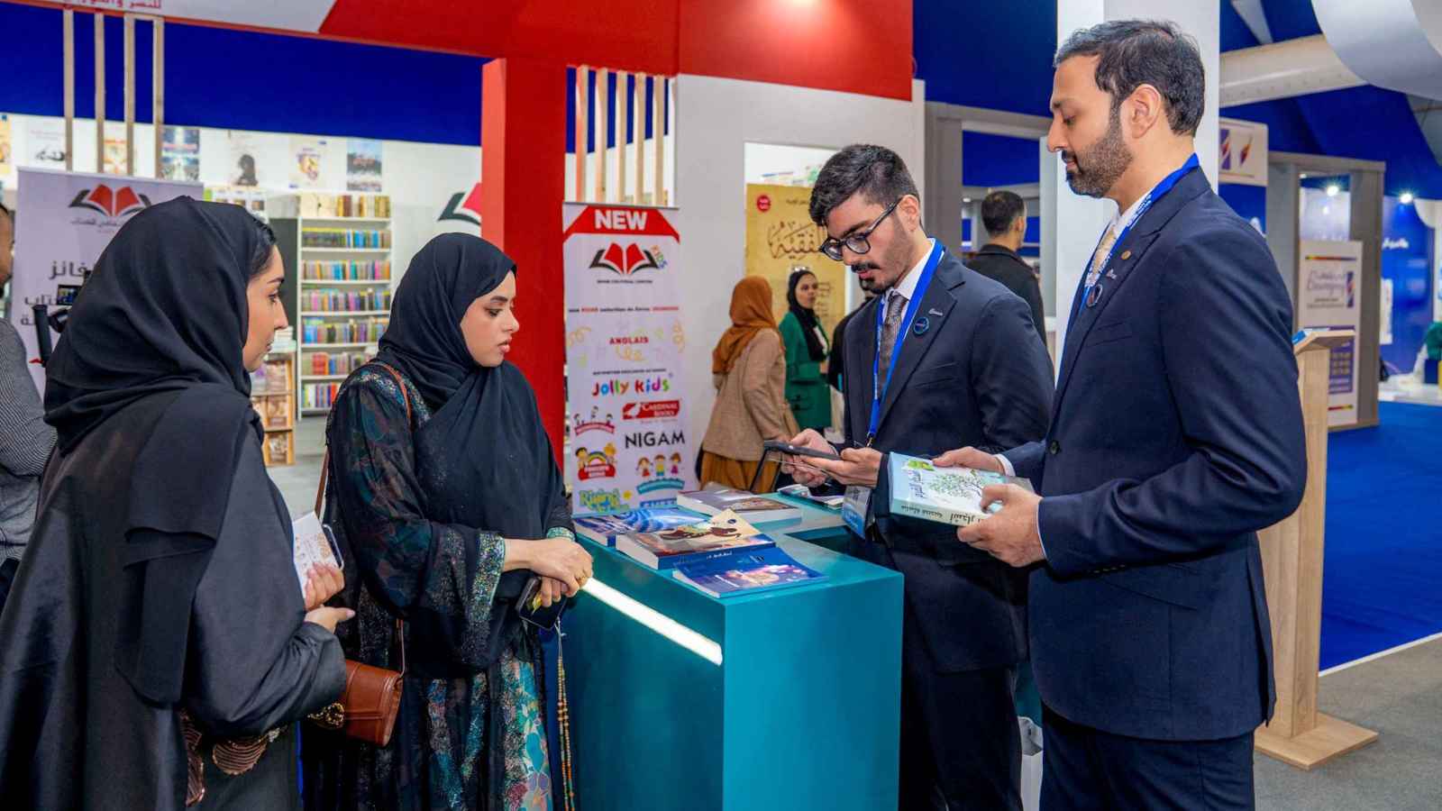 "الناشرين المصريين" يحقق في أزمة معرض الرباط للكتاب