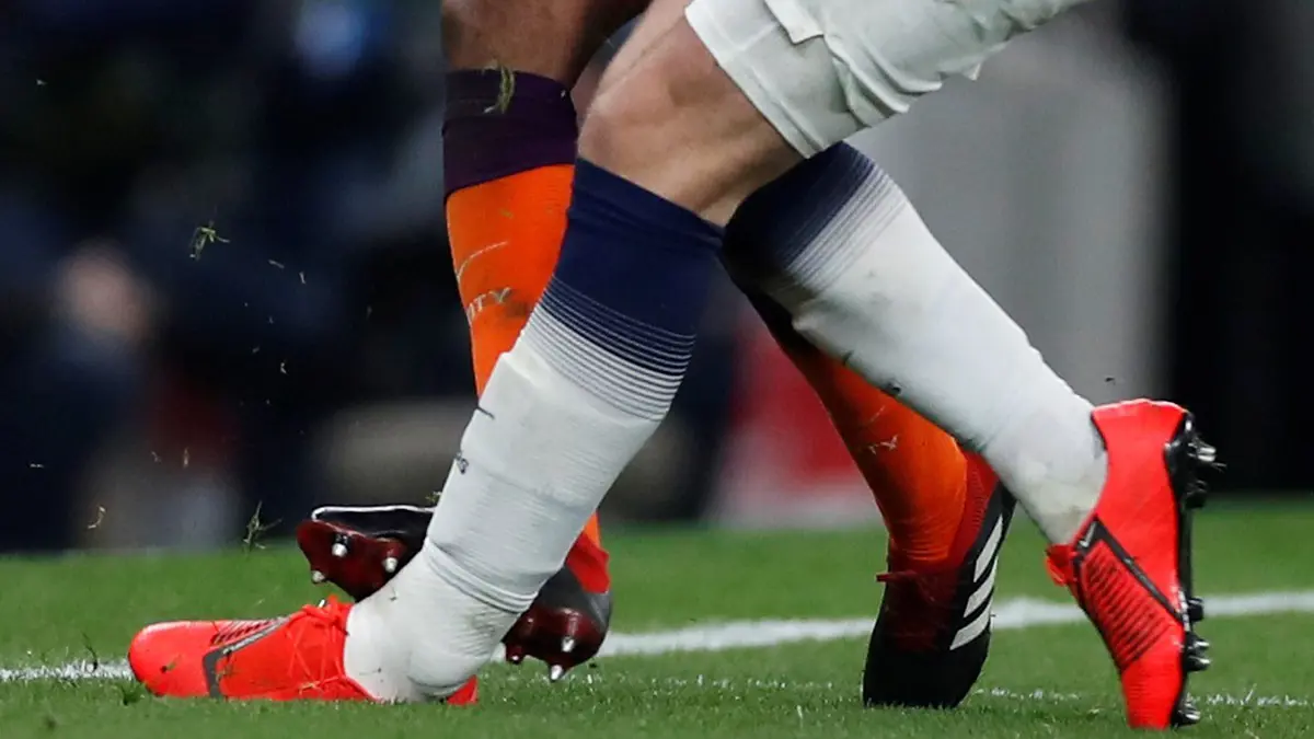 مواعيد أبرز مباريات اليوم والقنوات الناقلة