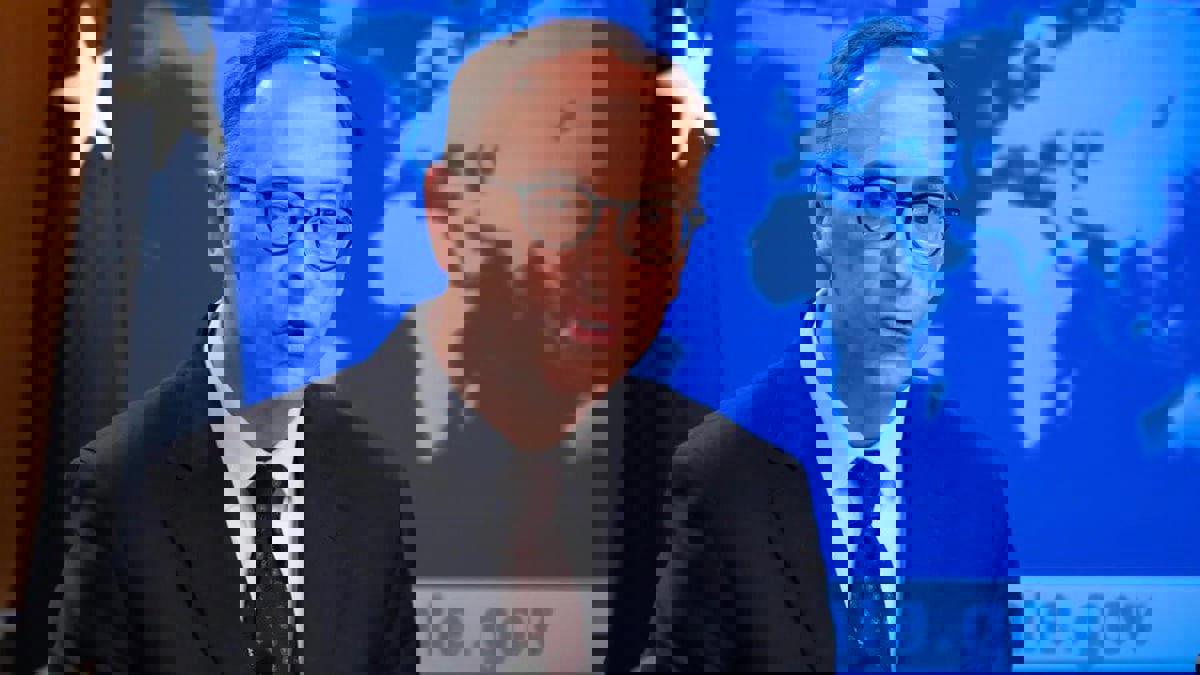 واشنطن تبحث فرض عقوبات جديدة على كبار المسؤولين الإيرانيين