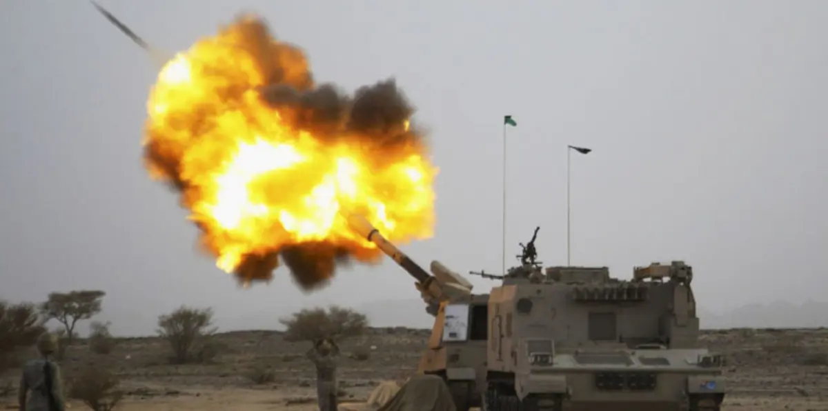 استمرار غارات التحالف على صنعاء والجيش يحرّر معقلًا للقاعدة بأبين