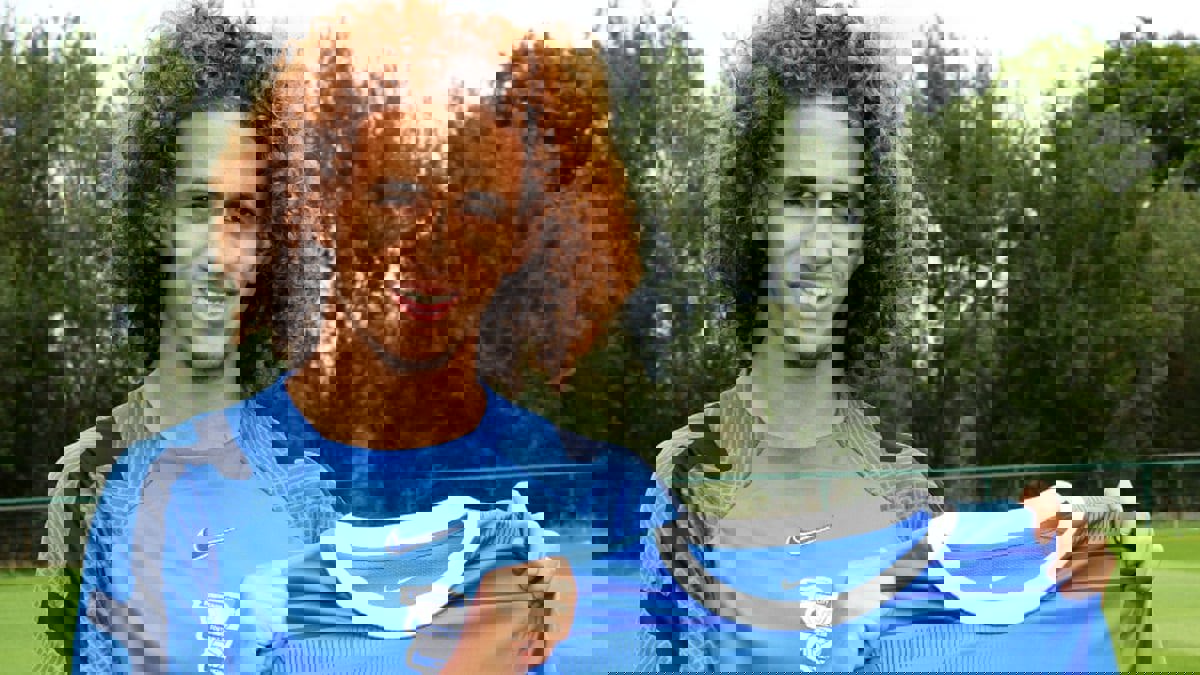 رسميا.. حنبعل المجبري ينتقل من مانشستر يونايتد إلى برمنغهام (فيديو)