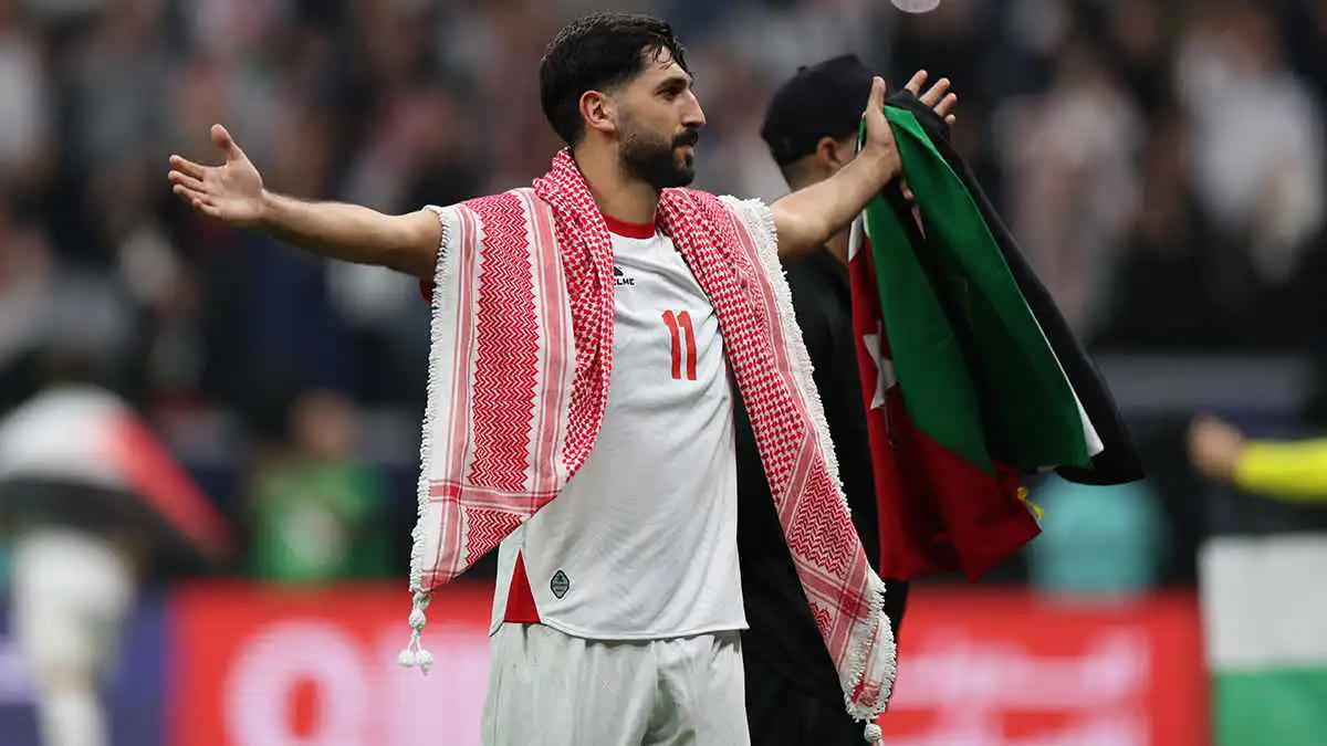 رد يزن النعيمات على عرض الأهلي المصري