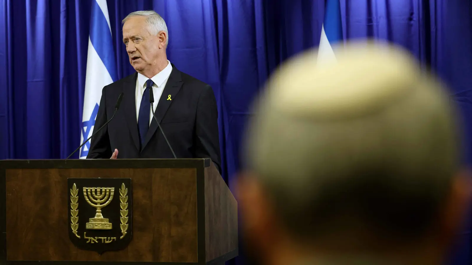 غانتس: قرار اعتقال نتنياهو "عمى أخلاقي" و"عار تاريخي"