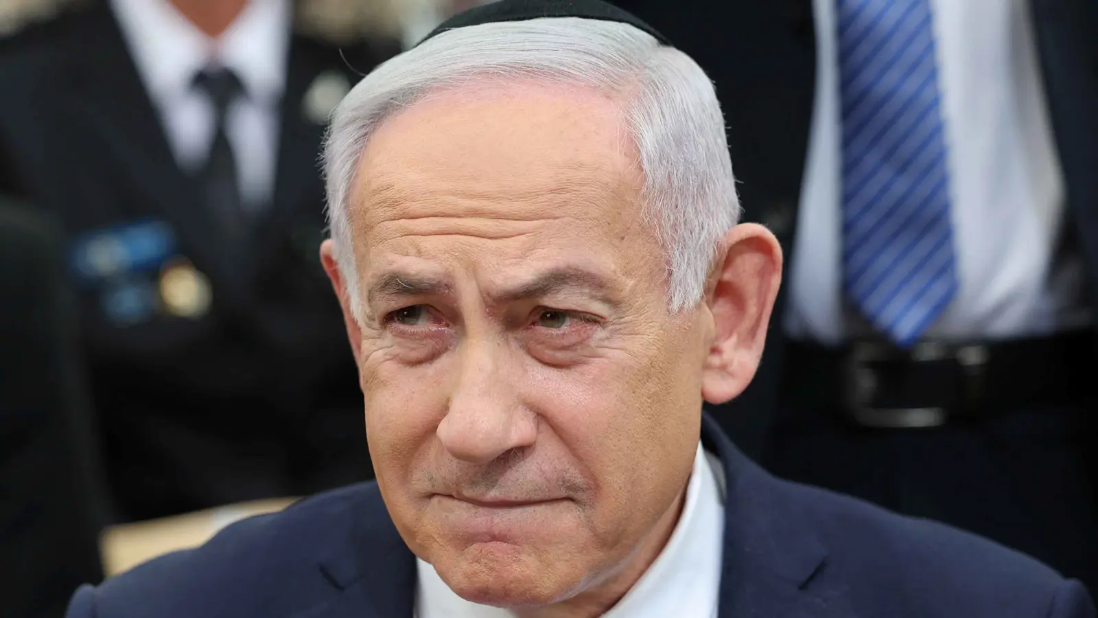 "قسطرة قولون" نتنياهو المفاجئة تثير الجدل مجدداً بشأن إصابته بالسرطان