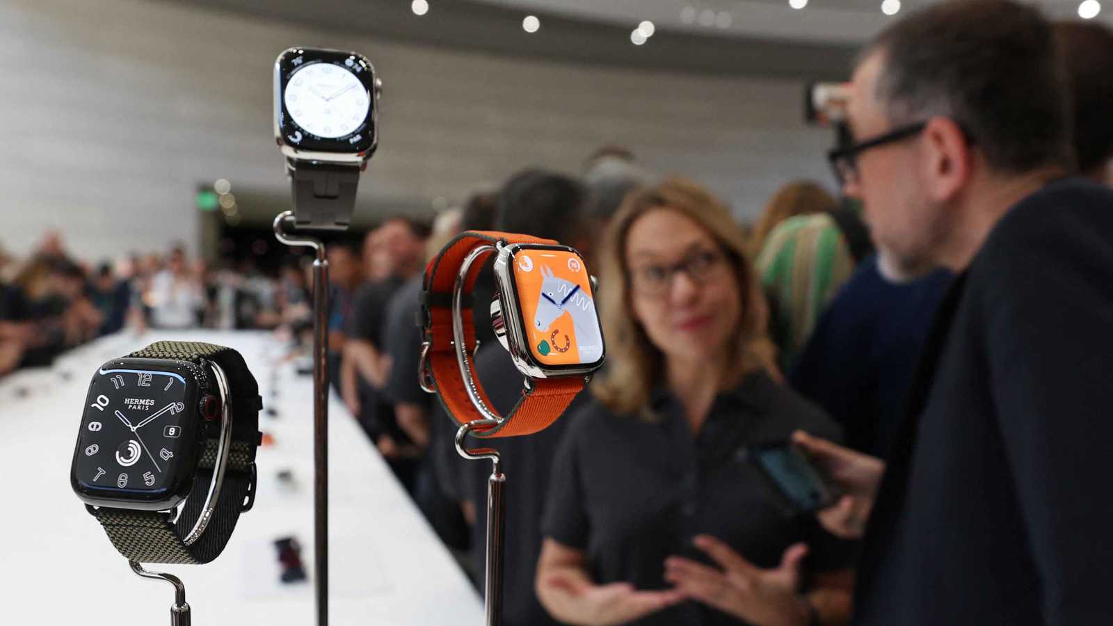 ساعات "آبل" توفّر نظاما جديدا لقياس نسبة الأكسجين بالدم