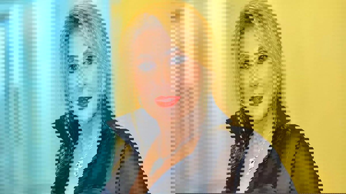 نادية الجندي تكشف حقيقة اعتزالها الفن وارتباطها بشاب