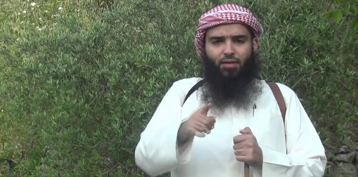 من قوائم الإرهاب العالمي إلى الخليجي.. من هو الكويتي حجاج العجمي؟