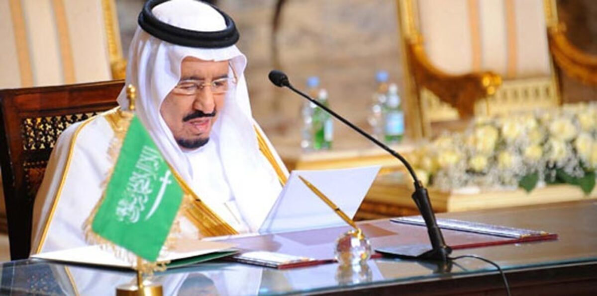 حقيقة الصندوق الأخضر.. هدية الملك سلمان للبرلمان المصري (صورة)