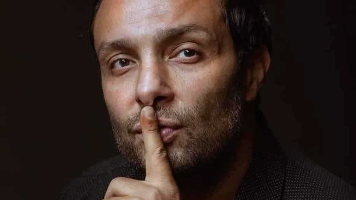 شقيق ياسمين عبد العزيز يوجه "رسالة غاضبة" إلى ليلى عبد اللطيف