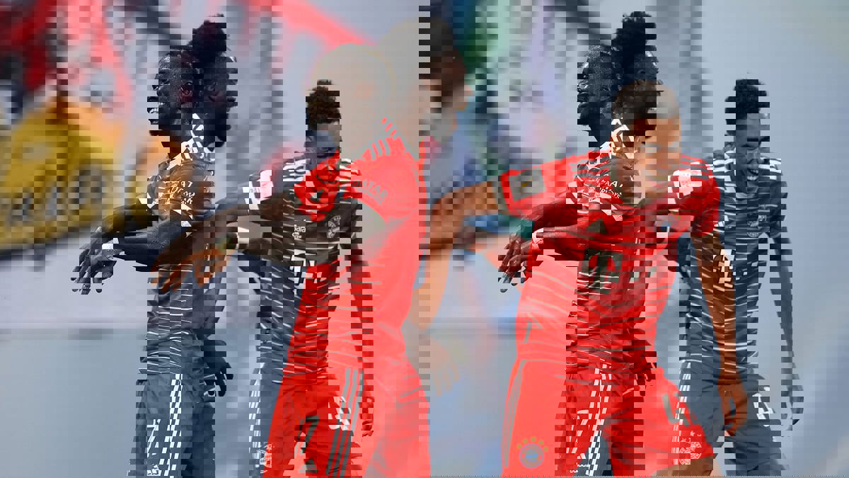 بايرن ميونخ يصعق لايبزيغ ويتوج بلقب كأس السوبر الألماني